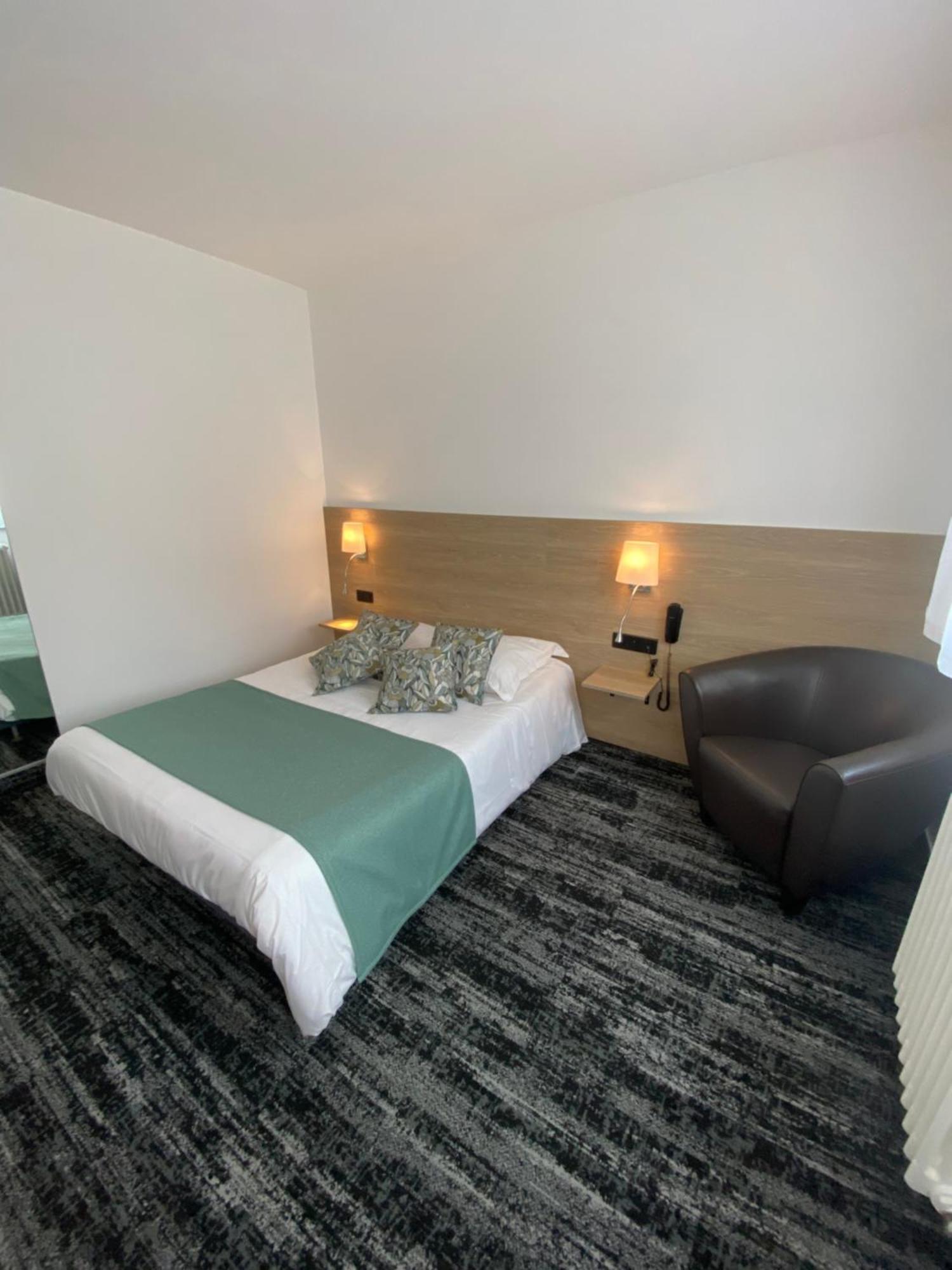 Hotel Du Louvre Cherbourg-en-Cotentin Exteriér fotografie